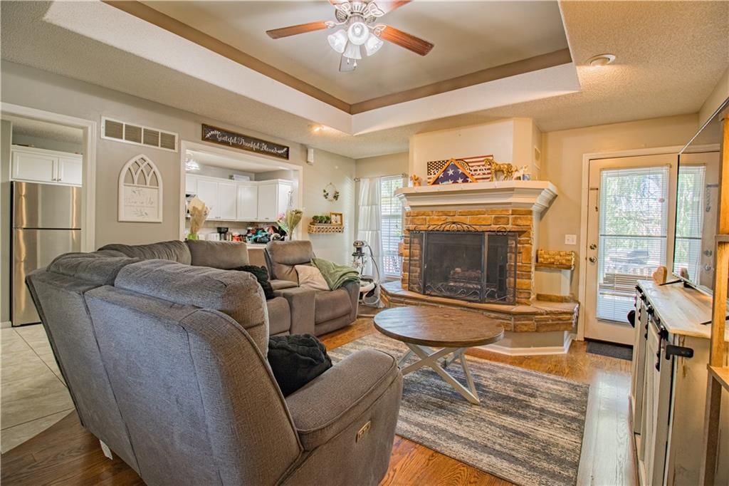 617 Cantebury Drive — photo 5
