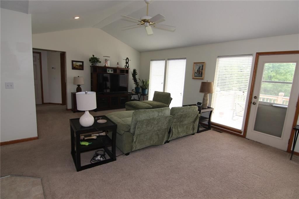 5133 Woodland Drive — photo 9
