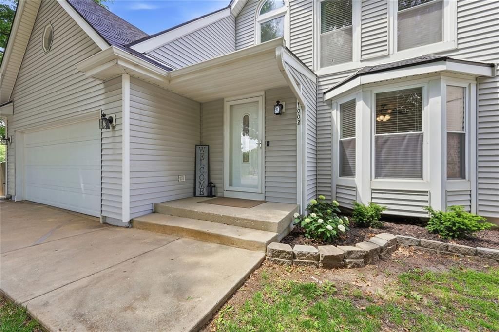 1002 E Green Gables Street — photo 3