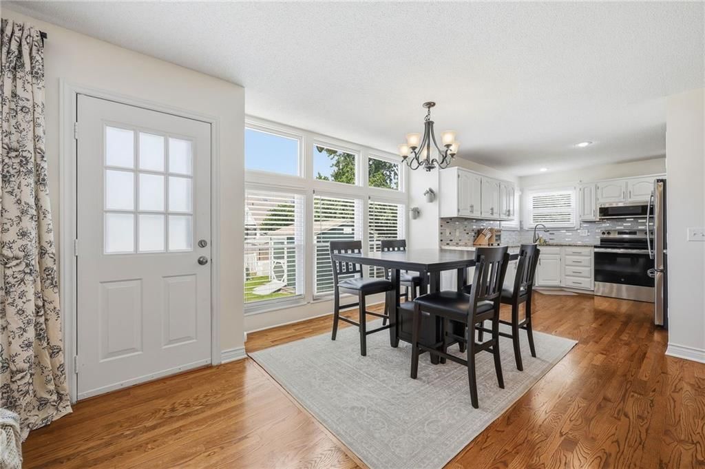 1002 E Green Gables Street — photo 12