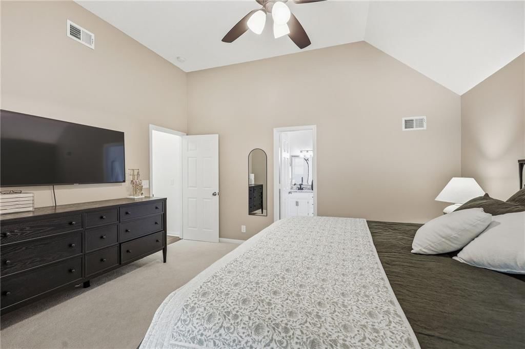 1002 E Green Gables Street — photo 18