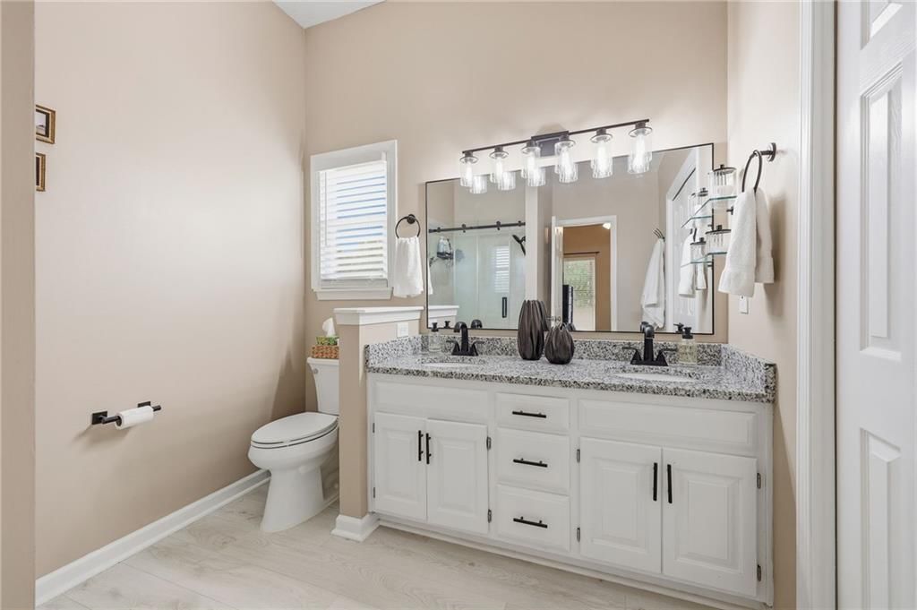 1002 E Green Gables Street — photo 19