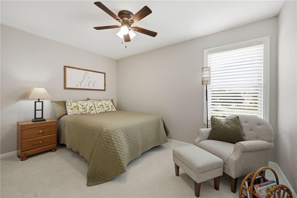 1002 E Green Gables Street — photo 23