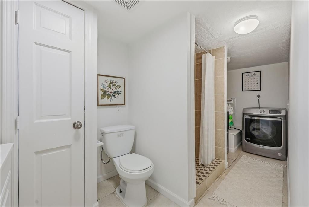 1002 E Green Gables Street — photo 28