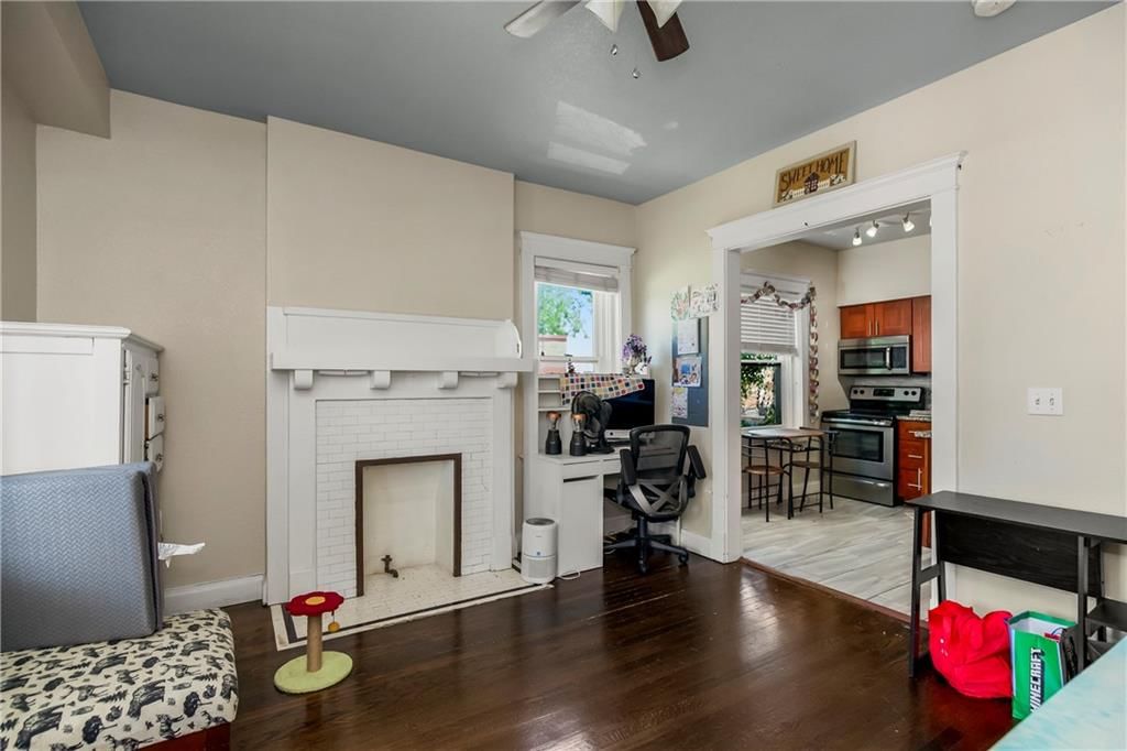 3825 Baltimore Avenue — photo 7