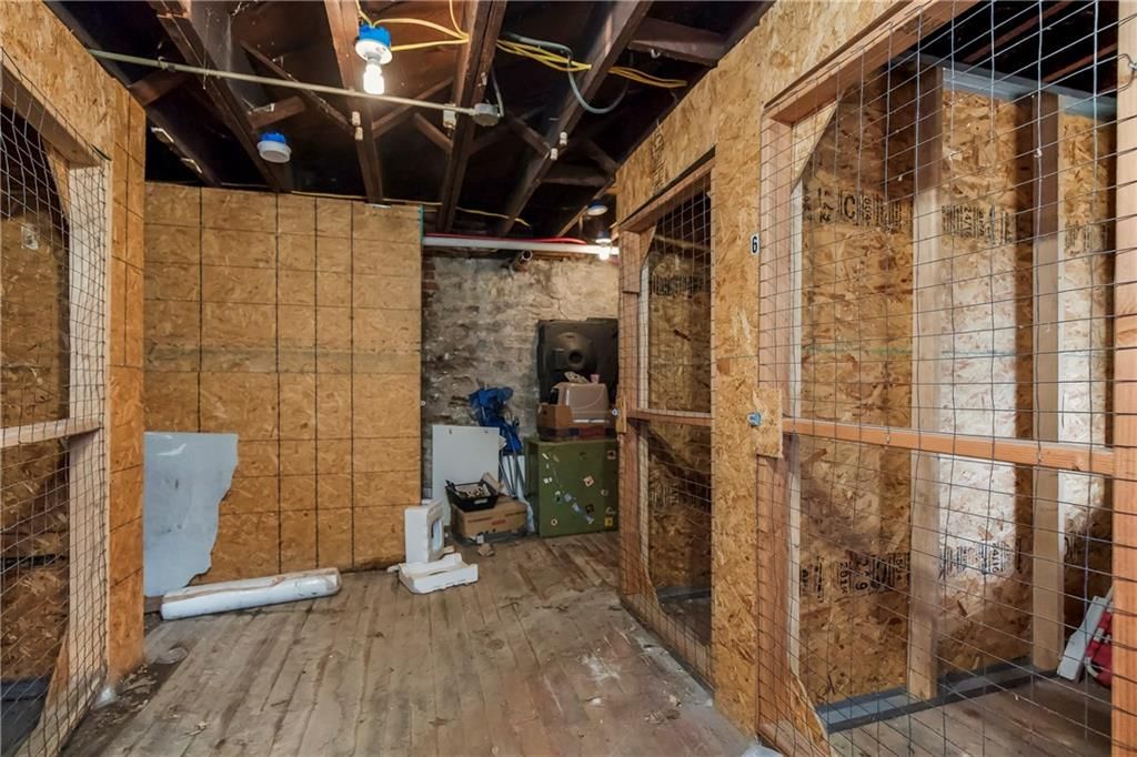 3825 Baltimore Avenue — photo 36