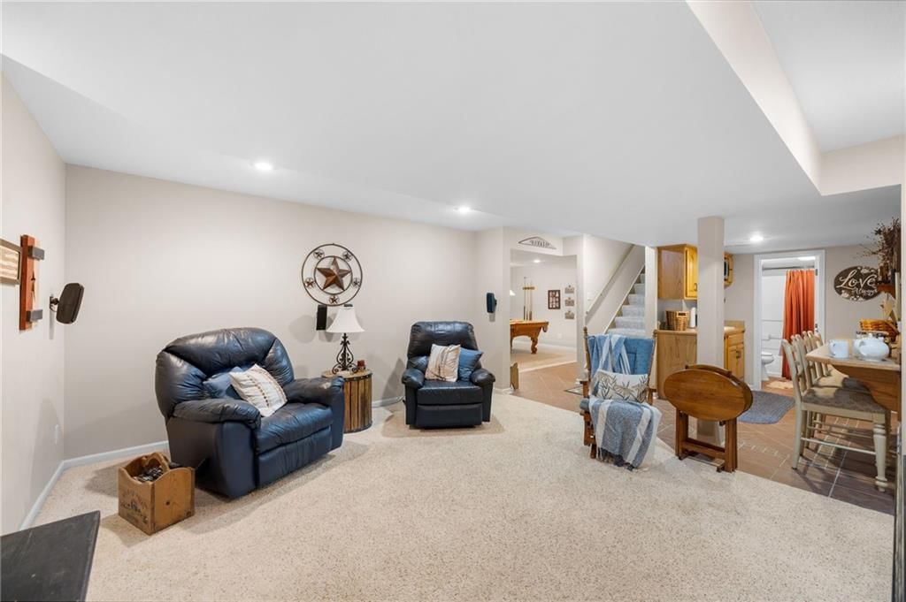 1328 S Redbud Street — photo 38