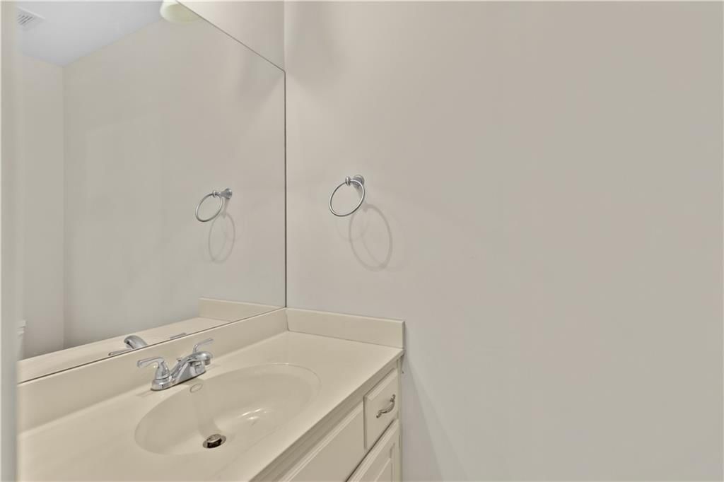 2332 S 24th Street — photo 11