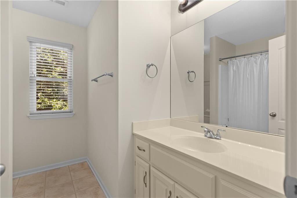 2332 S 24th Street — photo 19
