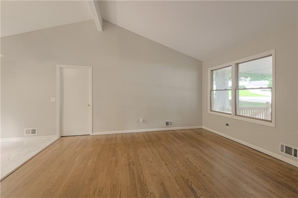 441 Wilshire Boulevard — photo 5