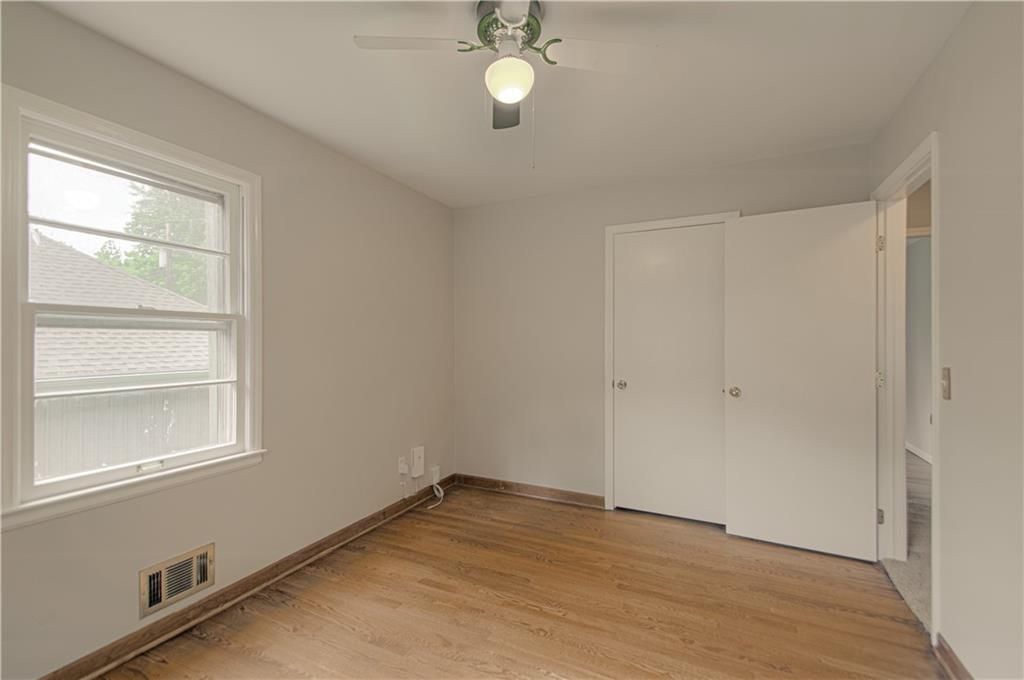 441 Wilshire Boulevard — photo 15