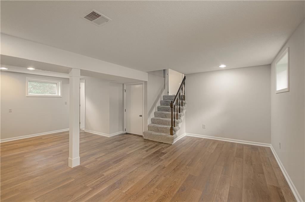 441 Wilshire Boulevard — photo 21