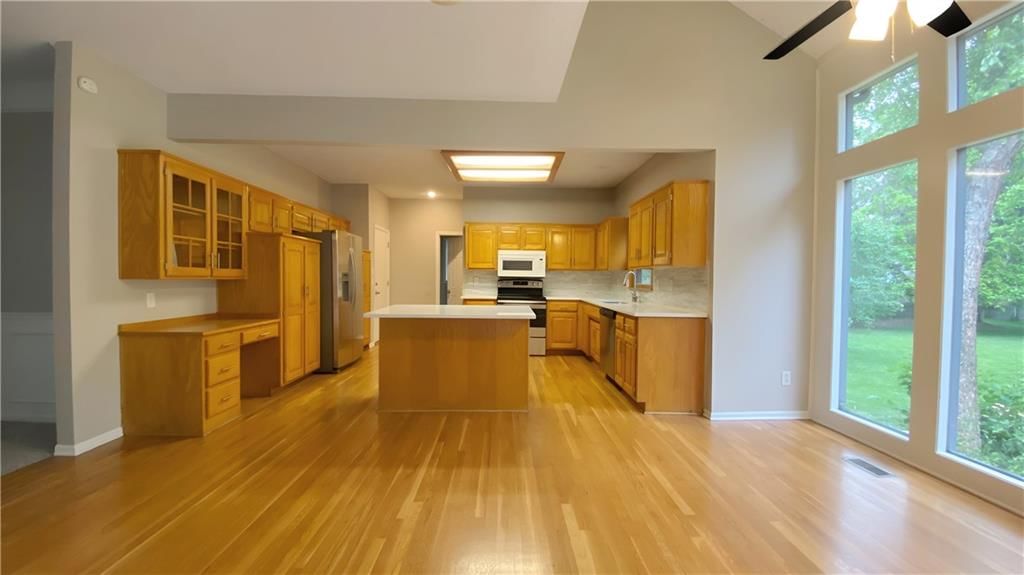 11734 Cody Street — photo 13