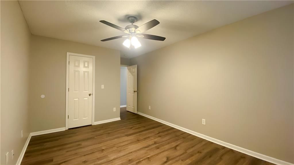 11734 Cody Street — photo 16