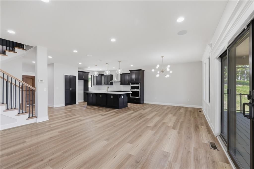59 Lakeway Lane — photo 8