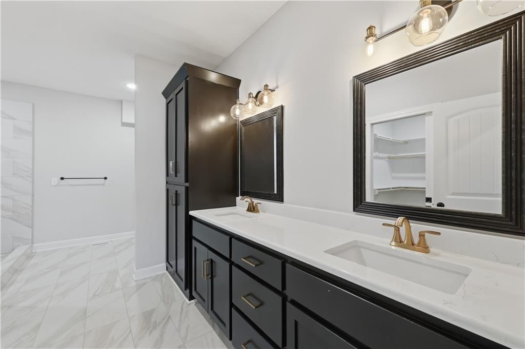 59 Lakeway Lane — photo 31