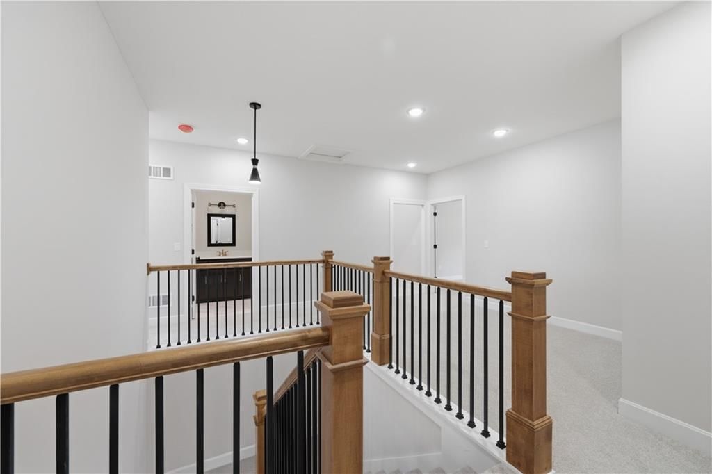 59 Lakeway Lane — photo 36