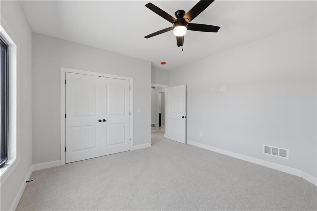 59 Lakeway Lane — photo 64