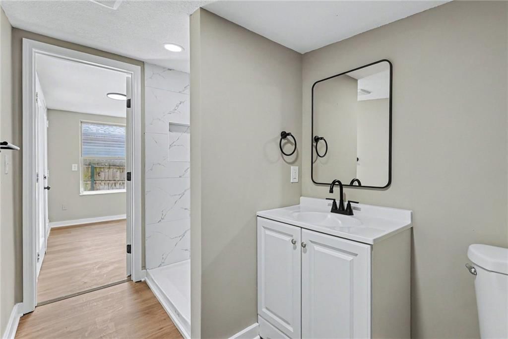 823 S Huttig Avenue — photo 18
