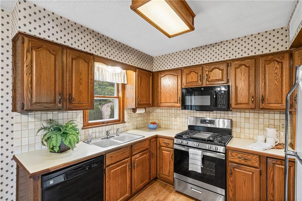 3112 NE 66th Terrace — photo 9