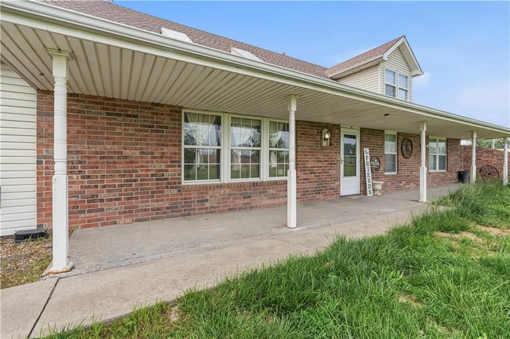 11449 Starr School Road — photo 2