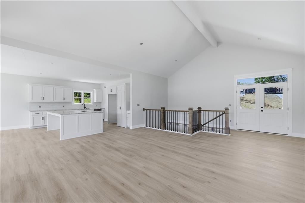 154 Lakeway Lane — photo 6