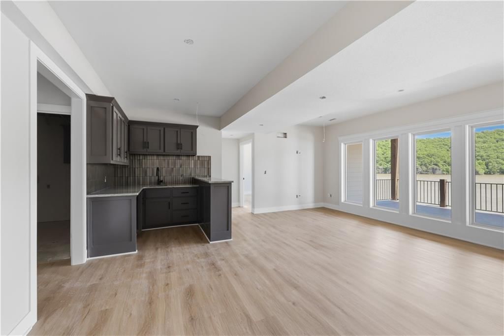 154 Lakeway Lane — photo 26