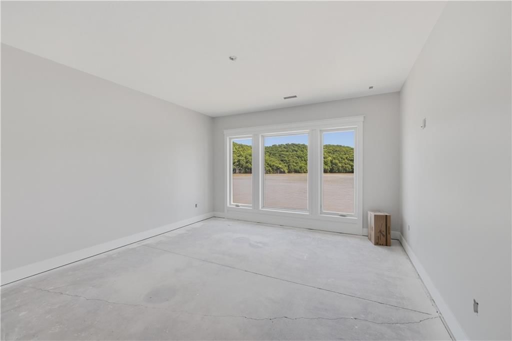 154 Lakeway Lane — photo 32