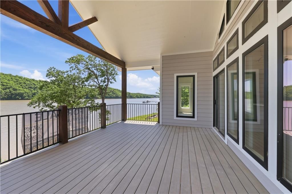 154 Lakeway Lane — photo 44