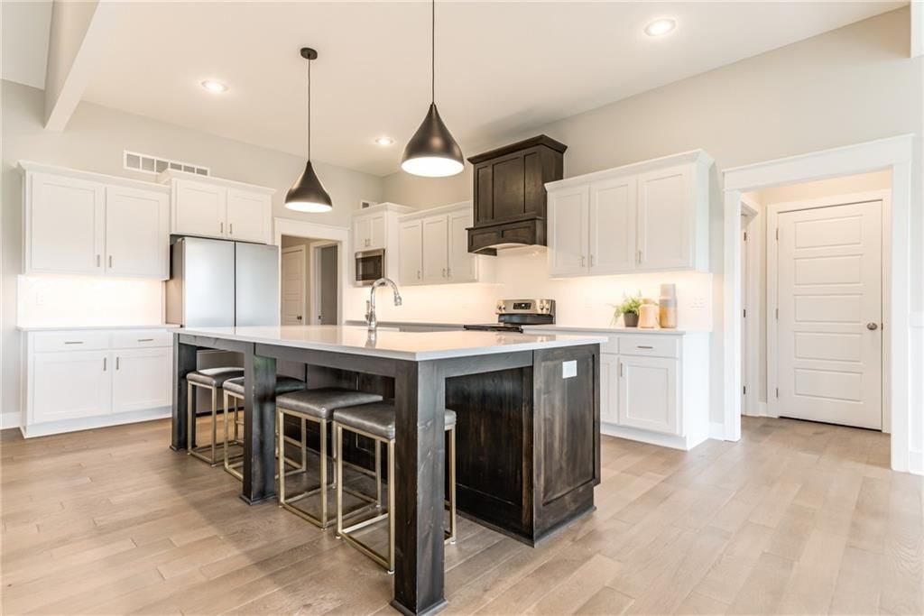 5876 McCormick Drive — photo 8