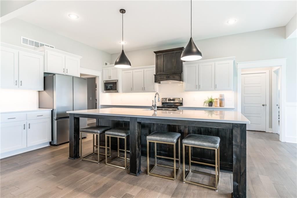 5876 McCormick Drive — photo 10