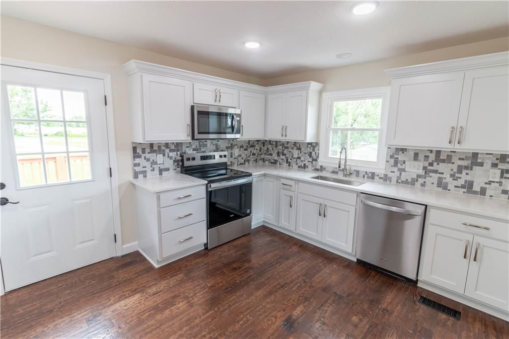 200 Cherry Street — photo 10