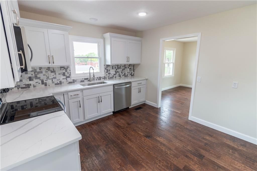 200 Cherry Street — photo 11