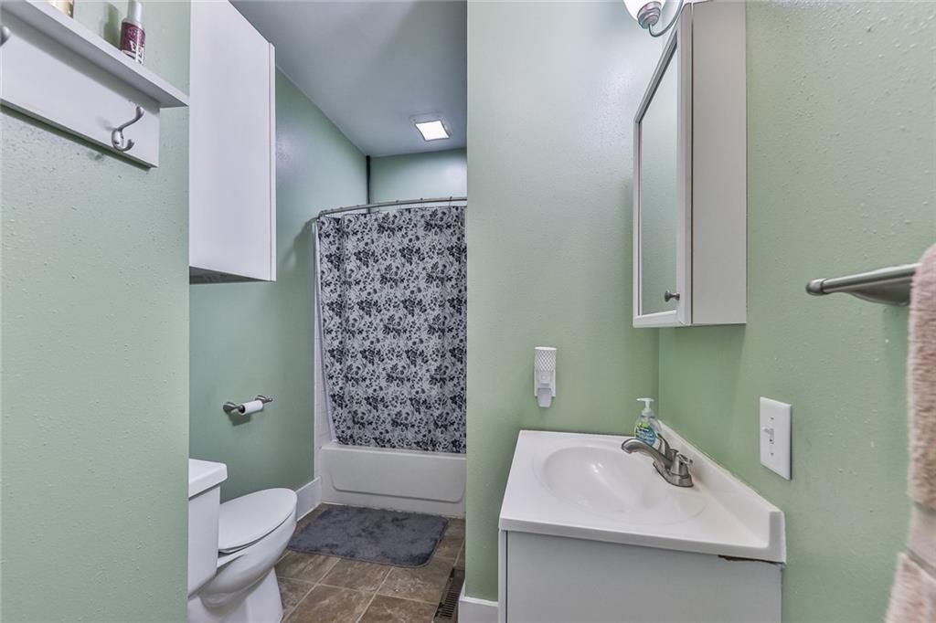 208 S 14th Street — photo 13