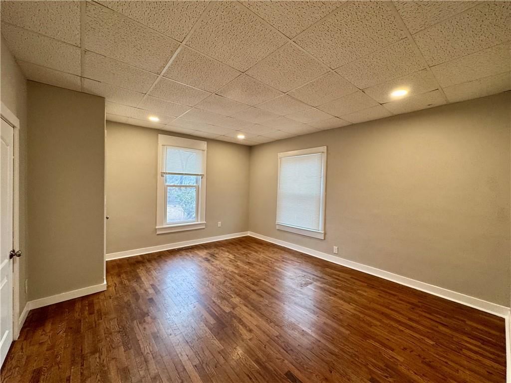 502 E Jefferson Street — photo 7