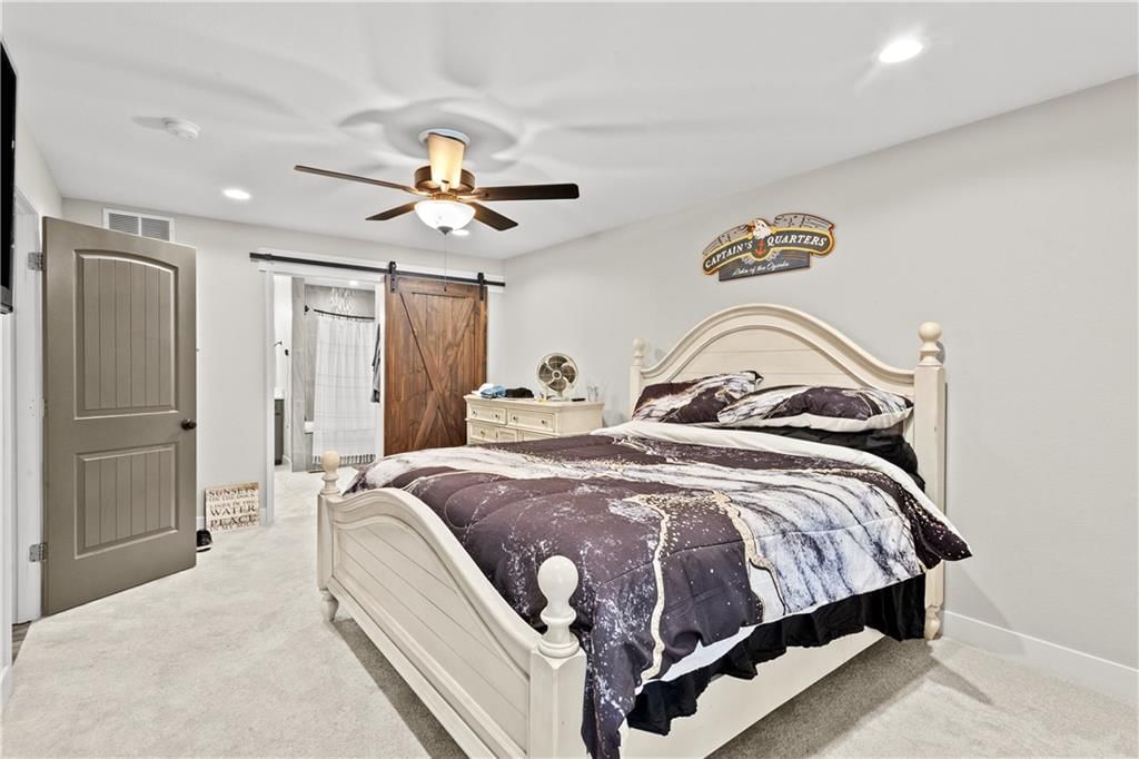 472 Osage Oaks Drive — photo 8