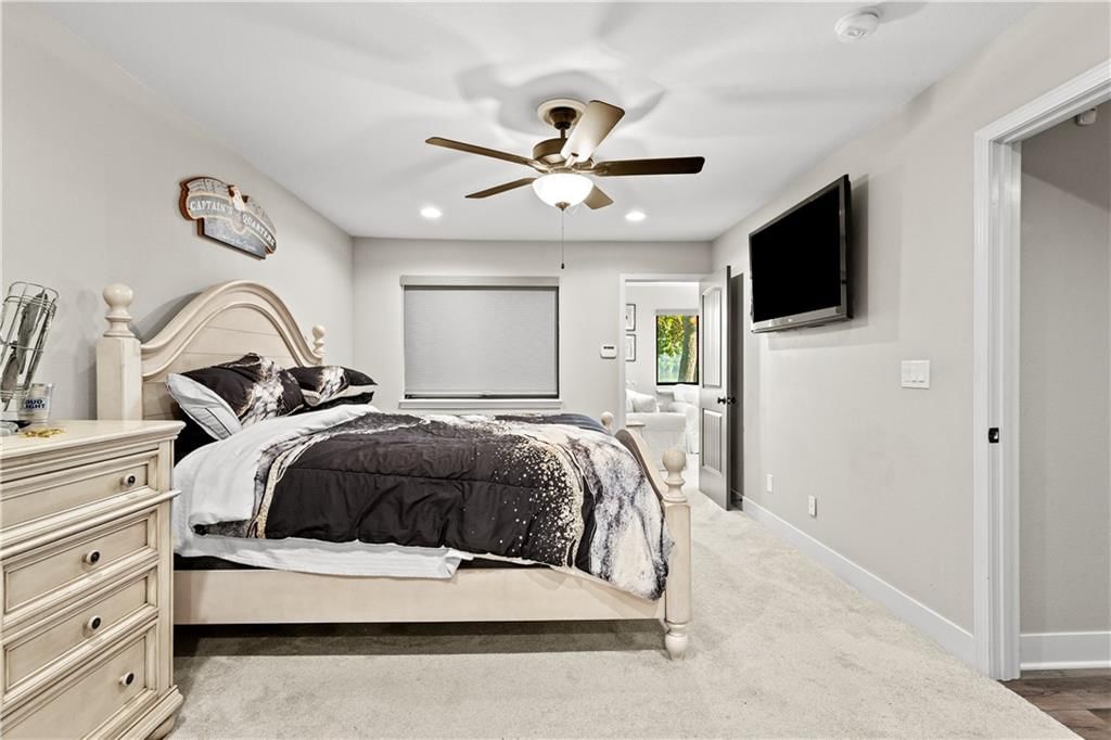 472 Osage Oaks Drive — photo 9