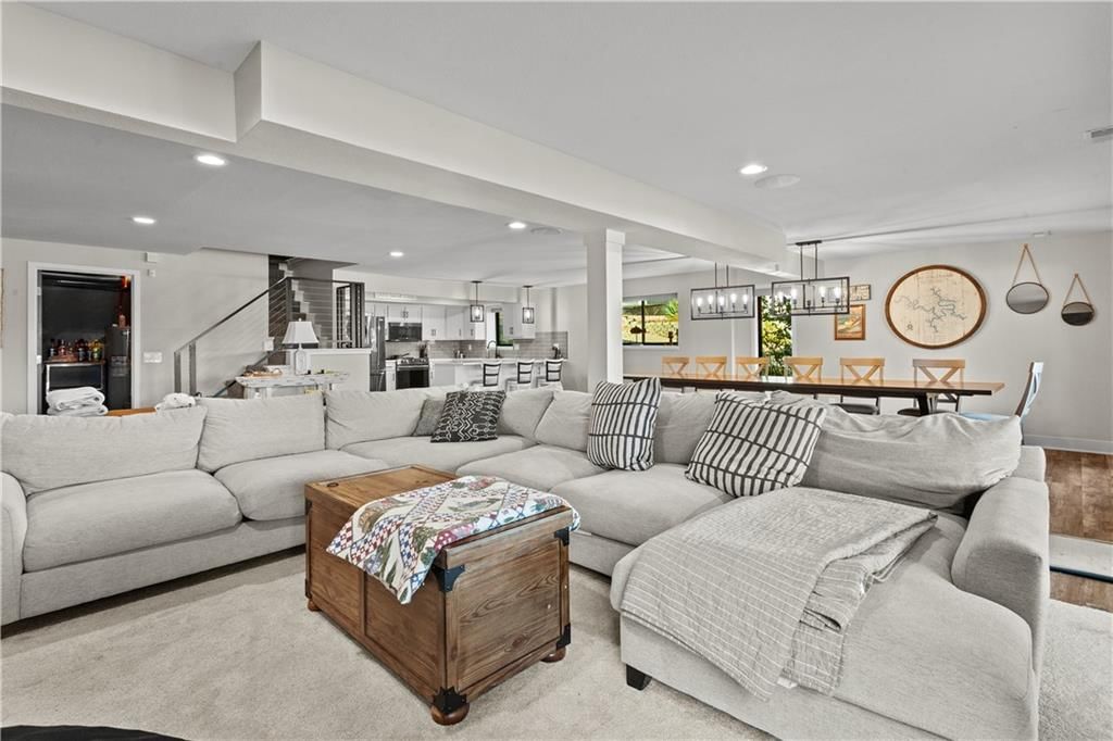 472 Osage Oaks Drive — photo 17