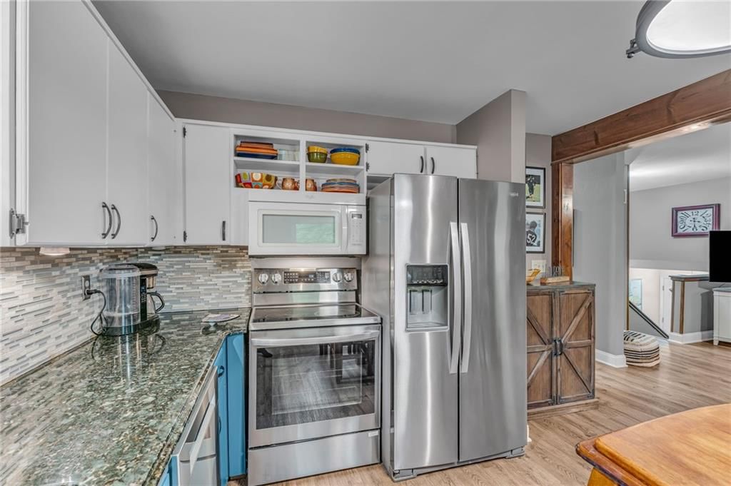 1613 W 28th Terrace — photo 25