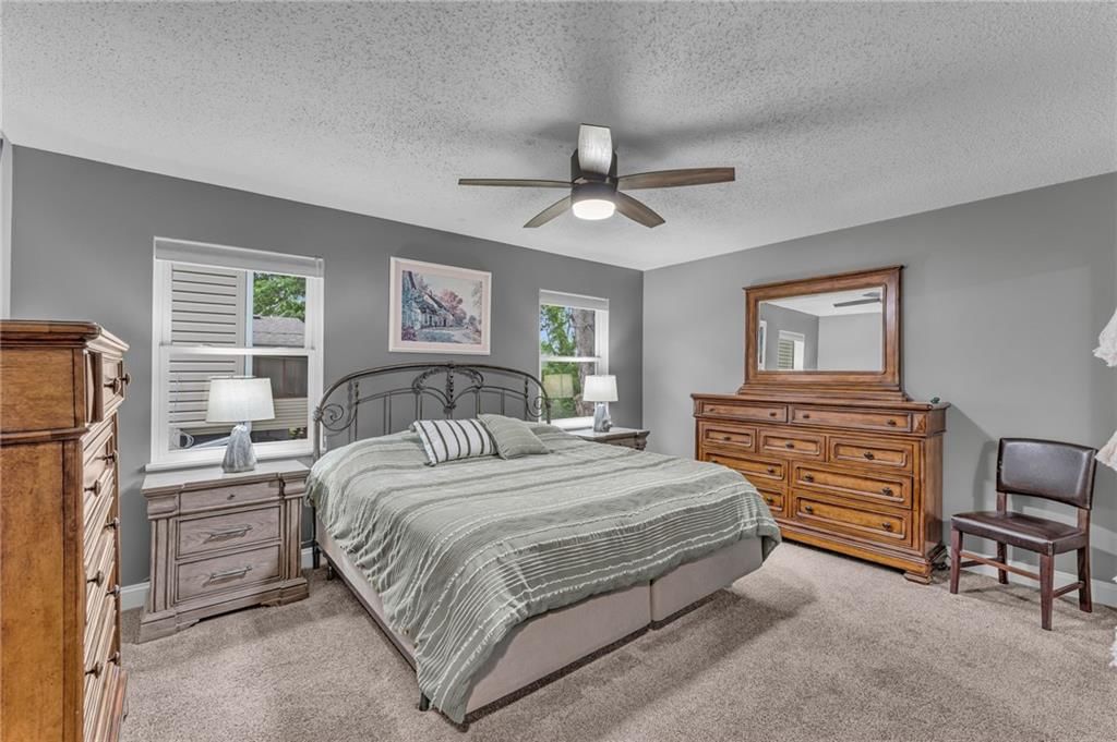1613 W 28th Terrace — photo 31