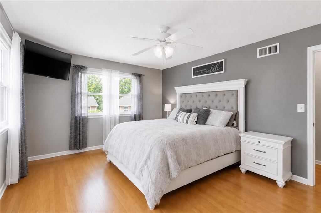 10504 E 64th Terrace — photo 14