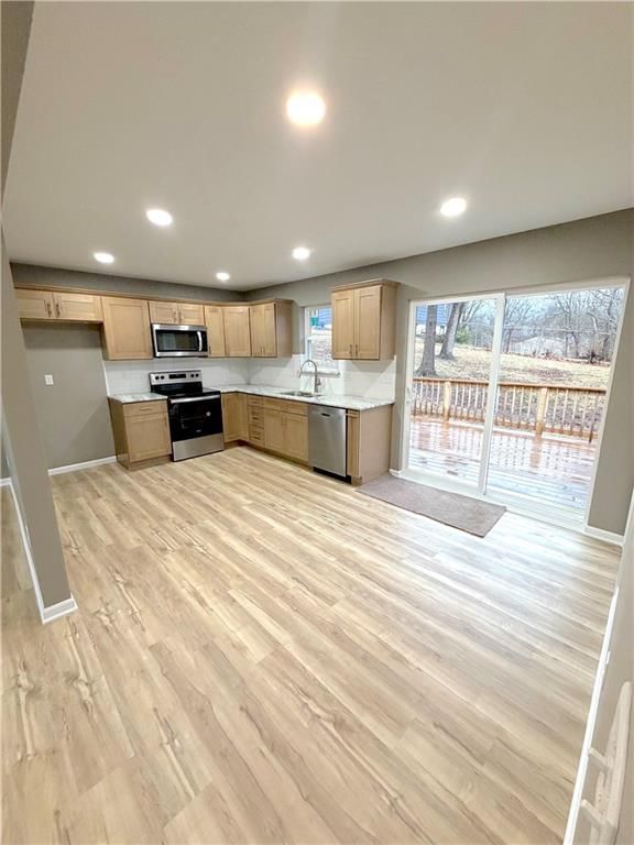 4211 Leavenworth Road — photo 5