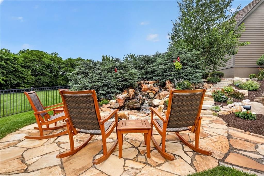 7975 NW Breckenridge Drive — photo 25