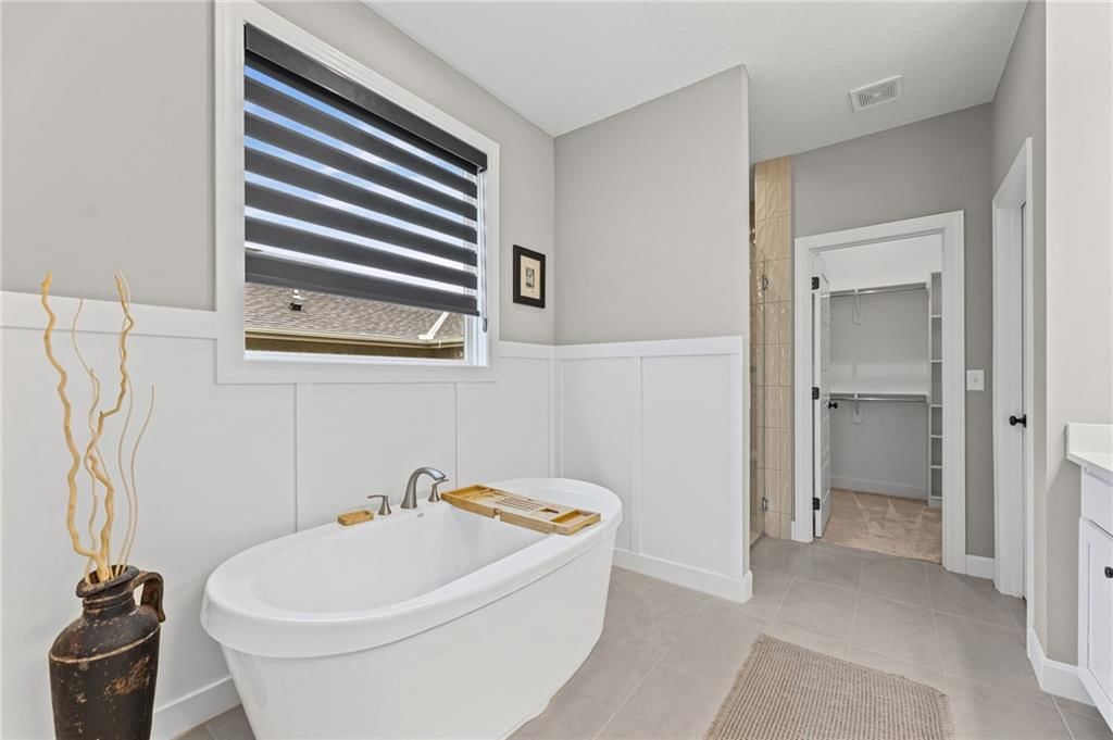 4002 W 158th Terrace — photo 33