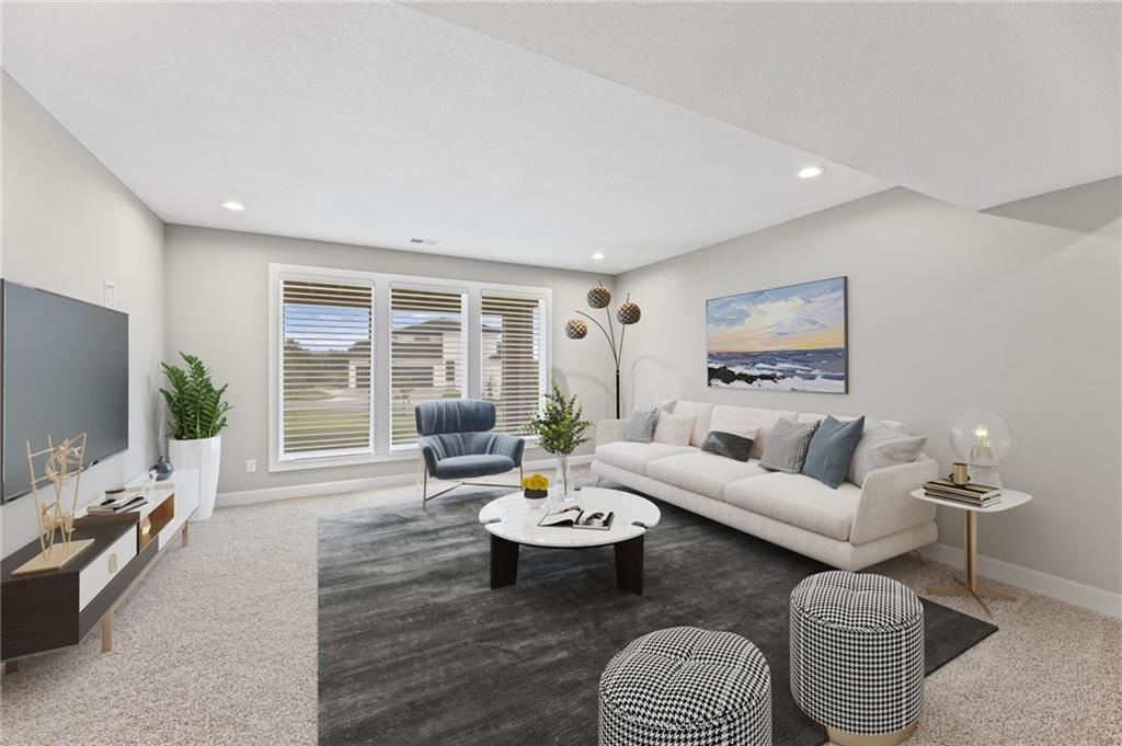 4002 W 158th Terrace — photo 41