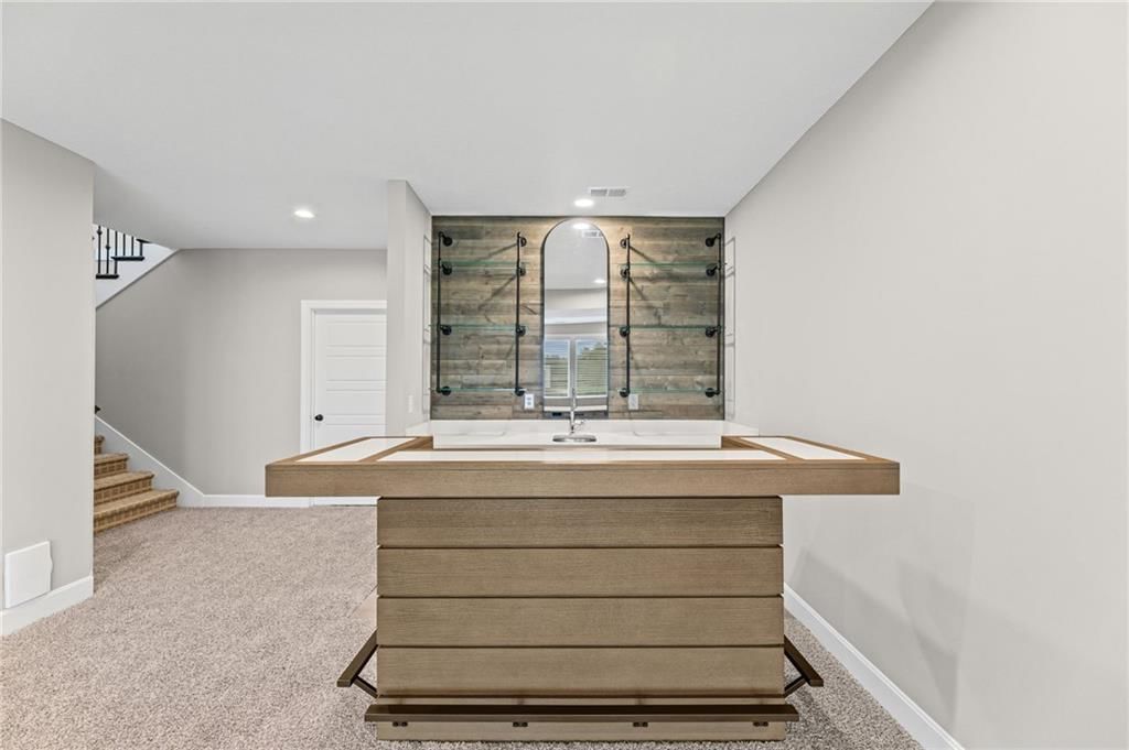 4002 W 158th Terrace — photo 42
