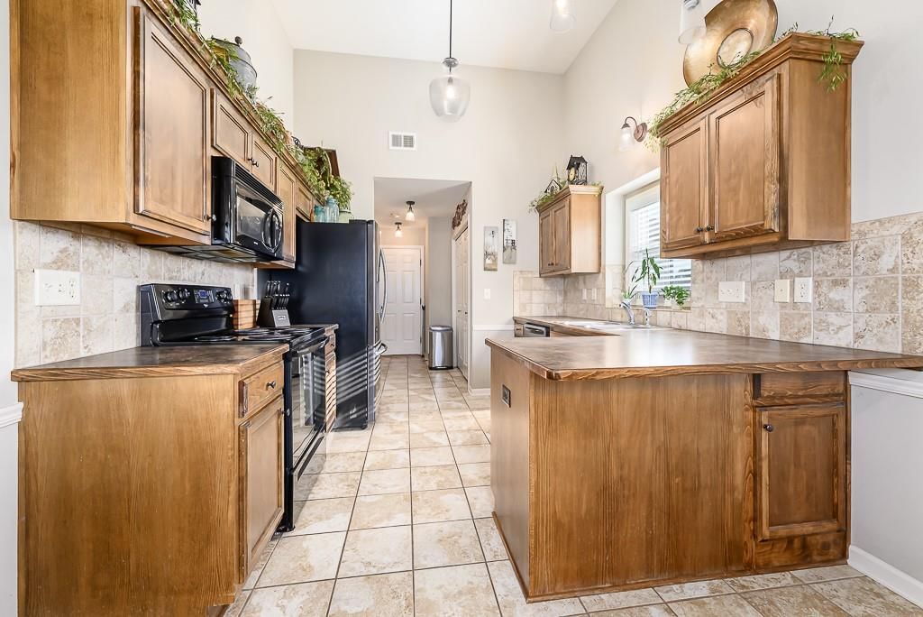 16809 Sheehan Road — photo 9