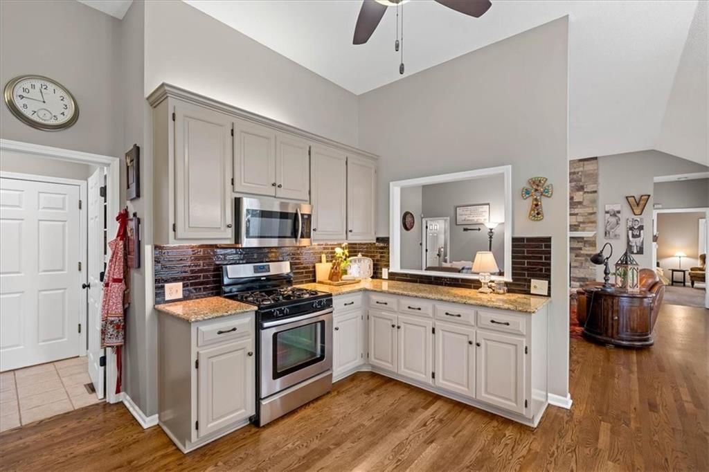 5408 W 153rd Street — photo 24
