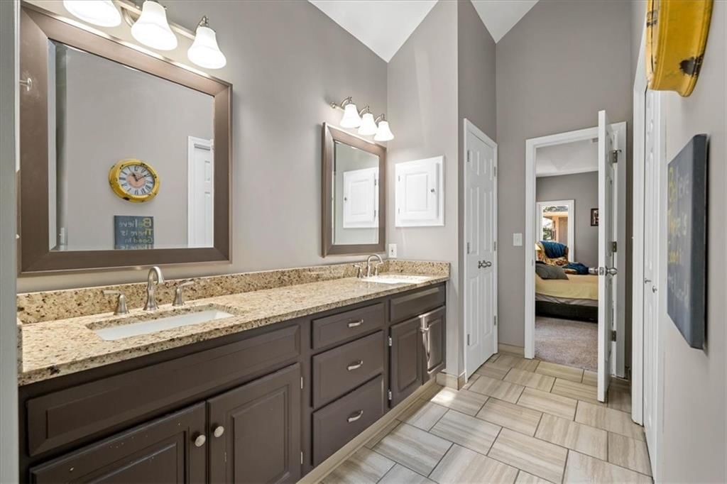 5408 W 153rd Street — photo 30