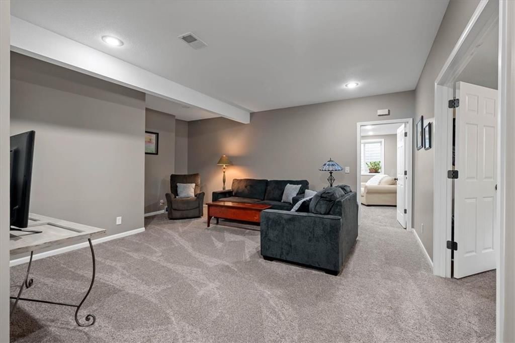 5408 W 153rd Street — photo 33